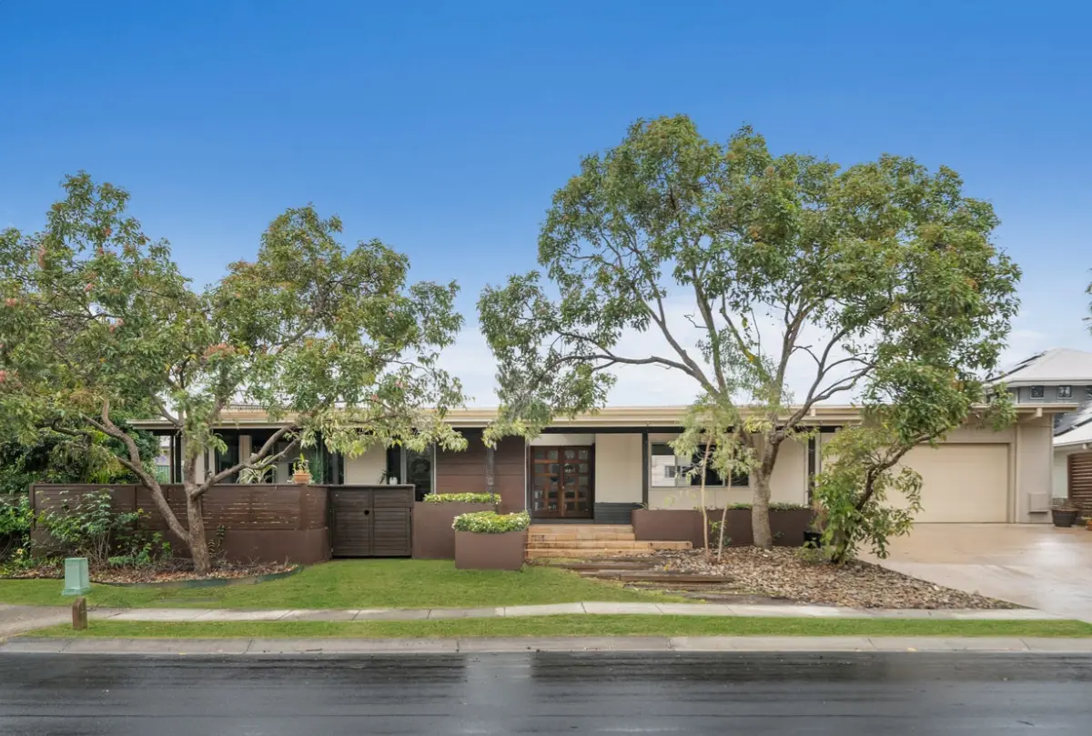 2 Lagoon Court, Murrumba Downs, QLD 4503 — the story behind the home